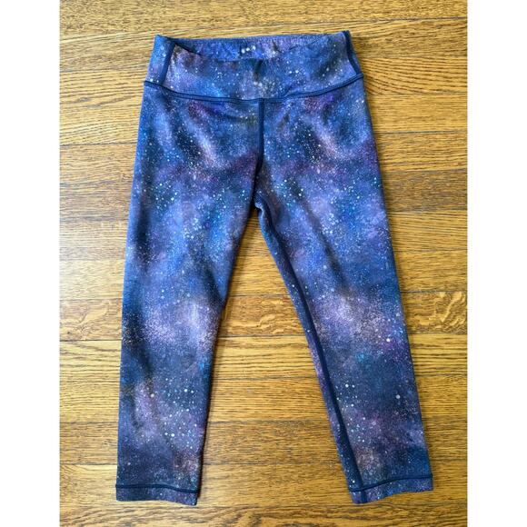 Athleta Girl Printed Chit Chat Capri Leggings Size 8-10 - Picture 1 of 4